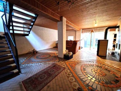 Großzügiges Familienhaus mit Fotovoltaikanlage und Garten 
  in Tholey OT