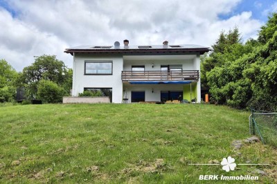 BERK Immobilien - Fernblick vom Feinsten: charmantes ZFH in Johannesberg