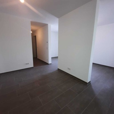 Neue 1- Zimmer Wohnung mit Balkon inkl. großen Tiefgaragenstellplatz in 93333 Neustadt an der Donau