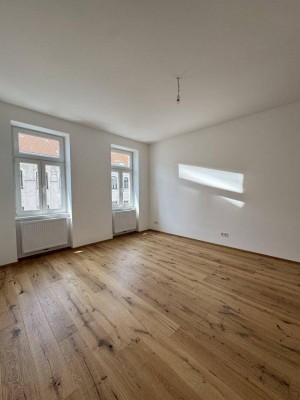Stilvoll sanierter Altbau-Erstbezug in Ruhelage – 3-Zimmer-Wohnung im 15. Bezirk