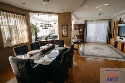 Hochwertiges Wohnhaus mit Geschäftsräumen!