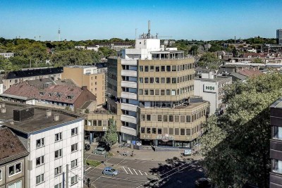 3 Zimmer –  renoviert – zentrale Lage – Aufzug – Tiefgarage