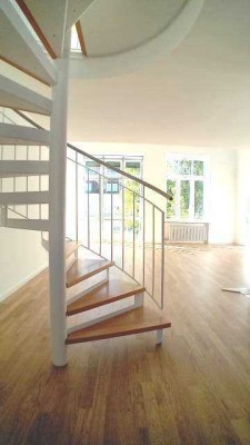 living smart - Großzügige Maisonette-Wohnung mit 3,5-Zimmern und neuer Einbauküche