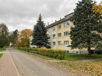 helle, freundliche u. bezugsfertige 3-Zimmerwohnung