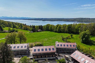 Neubau: Modernes Eckhaus am Starnberger See