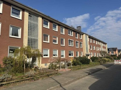 Eigentumswohnung mit großem Wohn- und Esszimmer, Terrasse und 2 Abstellräume