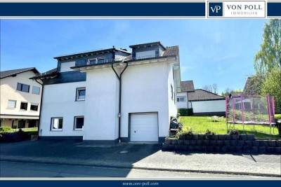 Dreifamilienhaus in ruhiger Lage von Schönau