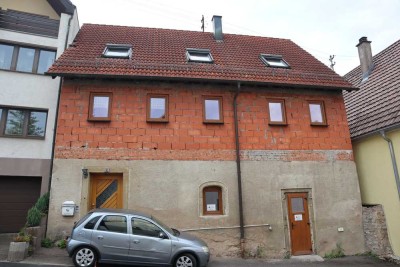Handwerkertraum: Mittelhaus mit Garten in guter Lage von Talheim