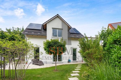 Familiendomizil im modernen Stil mit charmantem Garten und PV-Anlage