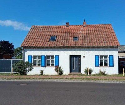 Dreiseitenhof mit Einliegerwohnung in Wusterwitz