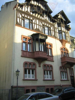 Traumhafte Dachgeschoss-Wohnung mit Ausbaureserve!