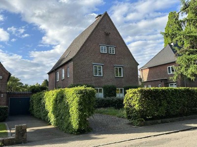 Solide u. gepflegt, ohne Provision, FL, westl. Höhe, EHF 2-geschossig