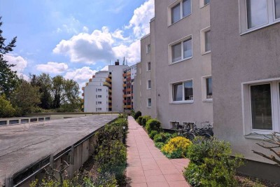 Moderne 3-Zimmer-Wohnung mit Balkon & Garage in zentraler Lage von Neuenhäusen, Celle
