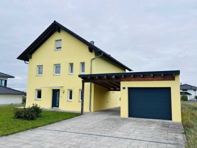 Einfamilienhaus in Hengersberg - Süd + West Terrasse in ruhiger Wohngegend