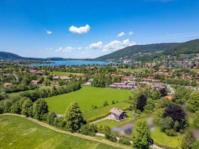 Traumgrundstück mit charmantem Landhaus am Tegernsee