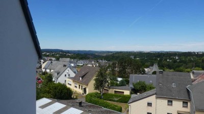 Modernes Wohnen in Trier-Irsch - Neubau mit toller Dachterrasse und Weitblick