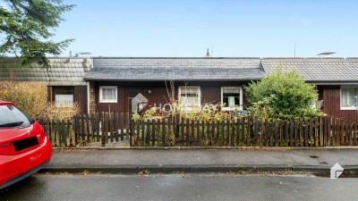 Charmantes Reihenmittelhaus in Hanglage mit Garten und Garage