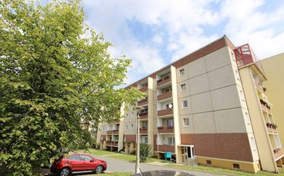 Geräumige 4-Raum Wohnung in Gera Bieblach zu vermieten!