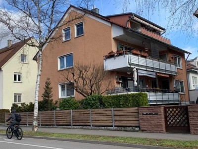 Sanierte 3-Raum-Wohnung mit Balkon und Einbauküche in Korntal-Münchingen, Stadtteil Korntal