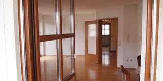 Helle 3-Zimmer-Wohnung mit gehobener Innenausstattung in schöner Randlage von Hengersberg