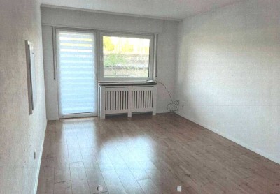 Schöne 3-Zimmer-Wohnung im EG mit 2. Balkonen
