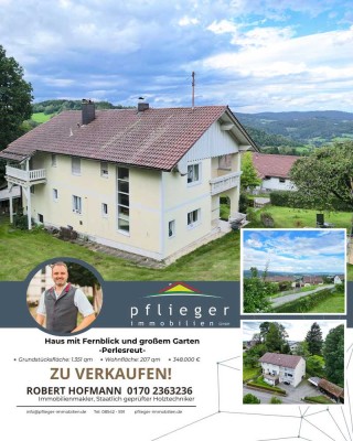 Haus mit Fernblick und großem Garten
