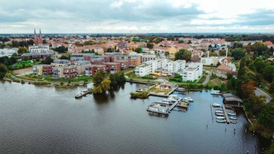 Eigentum in Bestlage – direkt am Wasser
