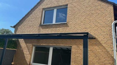 Erstbezug nach Sanierung: Schöne Doppelhaushälfte in Neuss