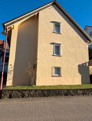 Gepflegtes Einfamilienhaus mit 6 Zimmern
