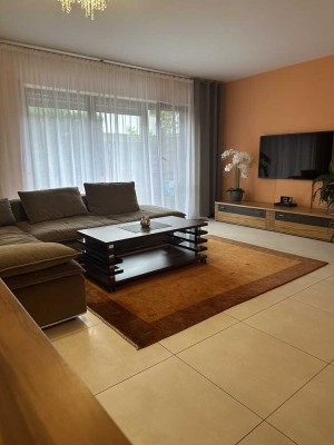 Ansprechendes 5-Zimmer-Reihenhaus mit gehobener Innenausstattung in Weiterstadt