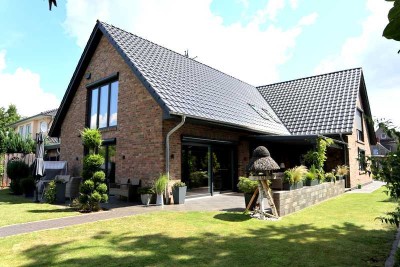 Unweit von Oldenburg u. Bremen!  Luxus Haus mit Einliegerwohnung. 0 % Käuferprovision!