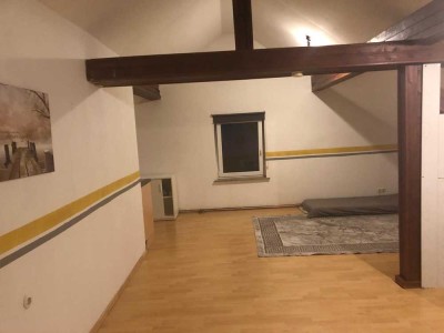 Geräumige DG Wohnung
