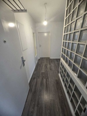 Helle 2-Zimmer-Wohnung in Duisburg mit zentraler Heizung