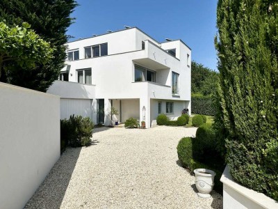 Exklusive Architektenvilla in traumhafter Lage von Weinstadt-Großheppach