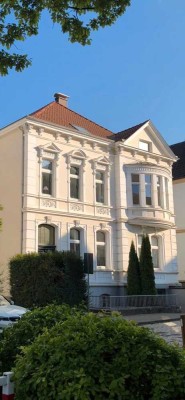 TOP LAGE Grünstraße: 4,5 Zi. Wohnung mit EBK, Balkon & Keller in BI Mitte