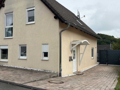 Freistehendes Einfamilienhaus in familenfreundlicher Siedlung in Dürscheid - Kürten