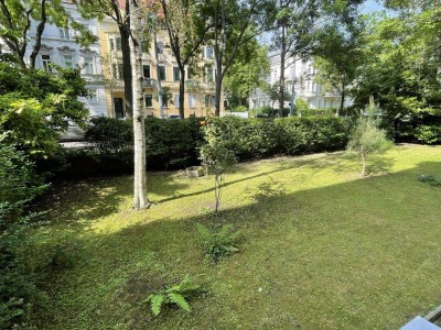 Sanierungsbedürftige Gartenwohnung mit großem Potenzial in Toplage