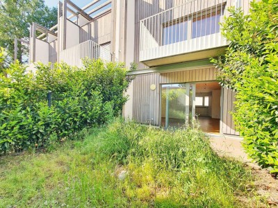 ++NEU++ TOP für Eigennutzer oder Anlage! Kurzzeitvermietung möglich! Hochwertiges klimatisiertes Reihenhaus mit Privatgarten, Terrasse und 1 KFZ-Stellplatz! Perfekte U-Bahn-Anbindung! ++