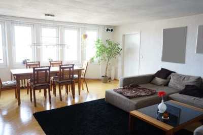 Sehr schöne und preiswerte 4-Zimmer-DG-Wohnung mit Dachterrasse in Mühlhausen