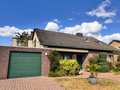 Einfamilienhaus mit Einliegerwohnung in Issum