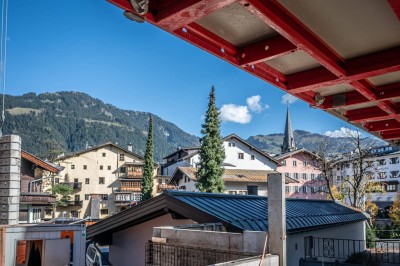 Zeitloses Design im Zentrum von Kitzbühel