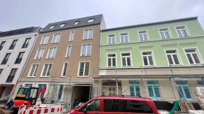 ERSTBEZUG: Traumhafte 4 Zimmer-Wohnung mit gehobener Ausstattung und Balkon zu mieten!