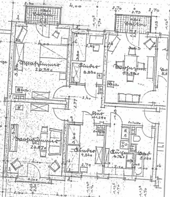 Schöne und gepflegte 4-Zimmer-Hochparterre-Wohnung mit Balkon in Gehrden