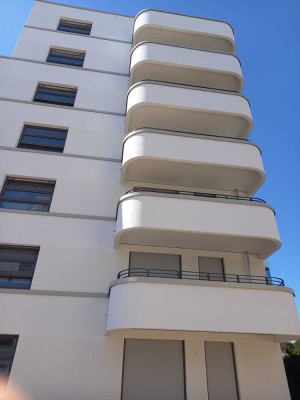 Neuwertige, möblierte 2,5-Zimmer Wohnung mit Balkon in Köln-Rodenkirchen