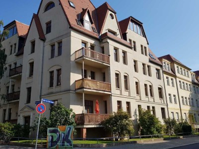 sehr schöne 3 Raumwohnung mit Balkon, EBK und Aufzug im Paulusviertel