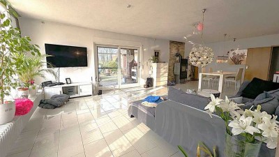 Extravagantes Haus an der Weser -'American Way of life'-  3 Wohneinheiten möglich