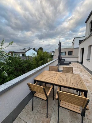 Moderne 2,5-Zimmer Wohnung mit Balkon im 1. OG in Ingolstadt Südost