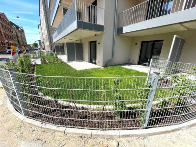 Lichtdurchflutete NEUBAU Terrassenwohnung mit eigenem Gartenanteil!