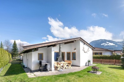 Sonniger Bungalow mit Freizeitwohnsitz