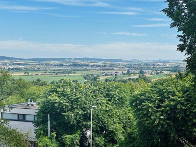 Vollmöbilierte 3 Zimmerwohnung in absoluter Ruhelage in Bisamberg!! Ab sofort beziehbar! Tolle Raufaufteilung! *Befreiung von Grundbuch- und Pfandeintragungsgebühr***